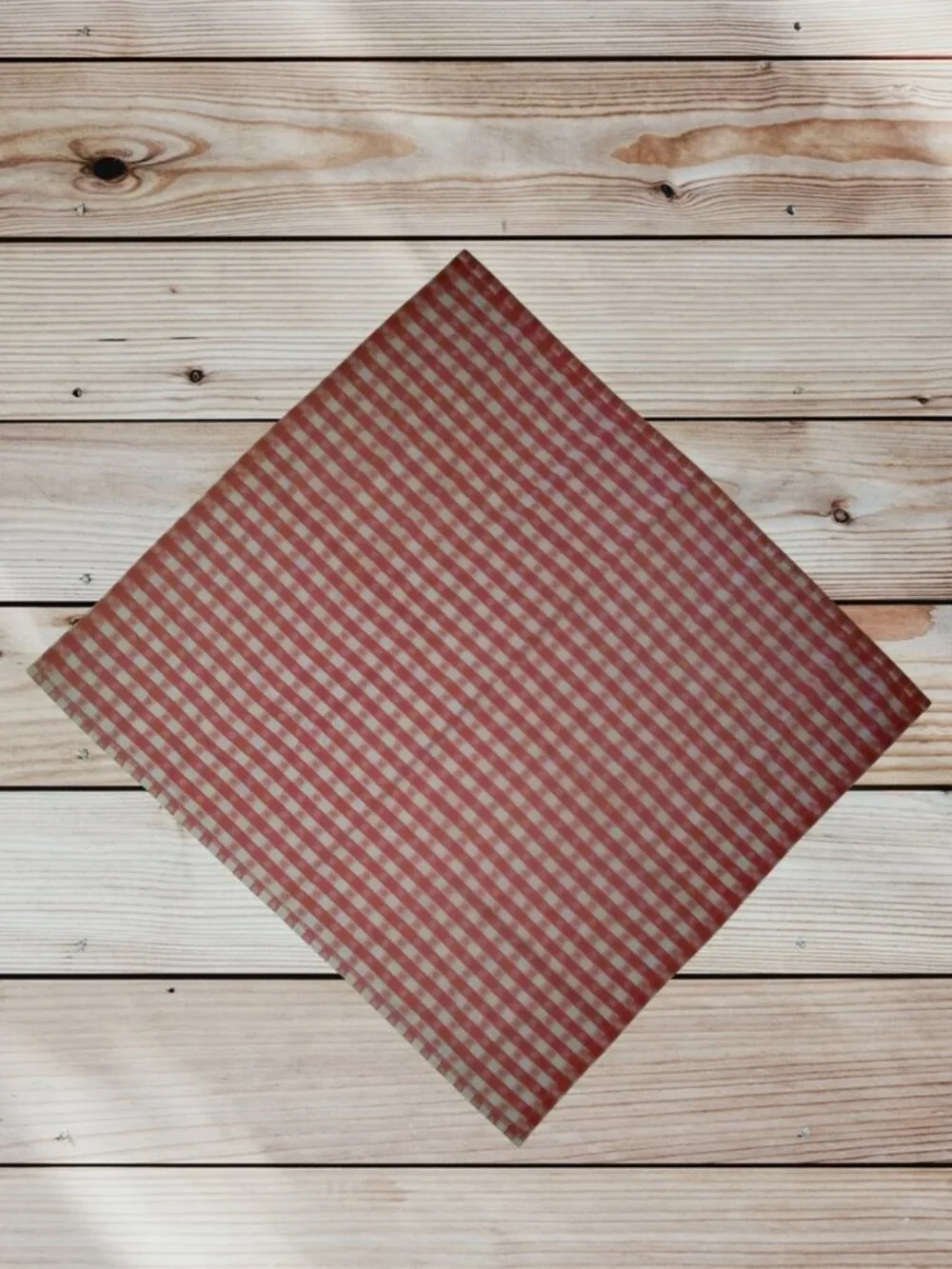 Red & White Tavern-Style Checkered Restaurant Style Tablecloth for Picnic/Party